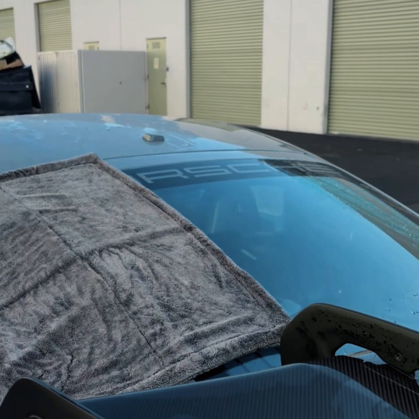 MAX 1400GSM - Twisted Loop Drying Towel