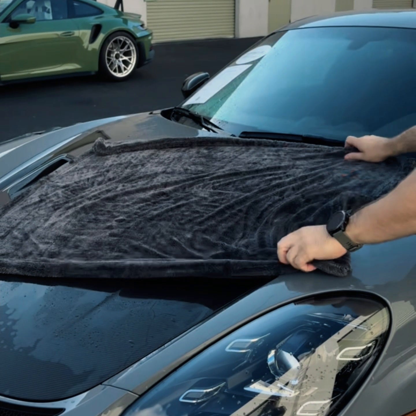 MAX 1400GSM - Twisted Loop Drying Towel